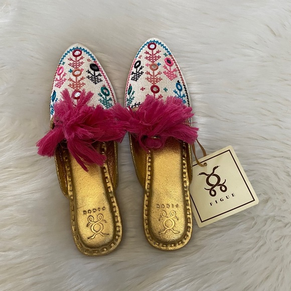 NEW in Box-FIGUE (Anthro) Joanna Embroidery-Audrey Slides 7 - Picture 2 of 5